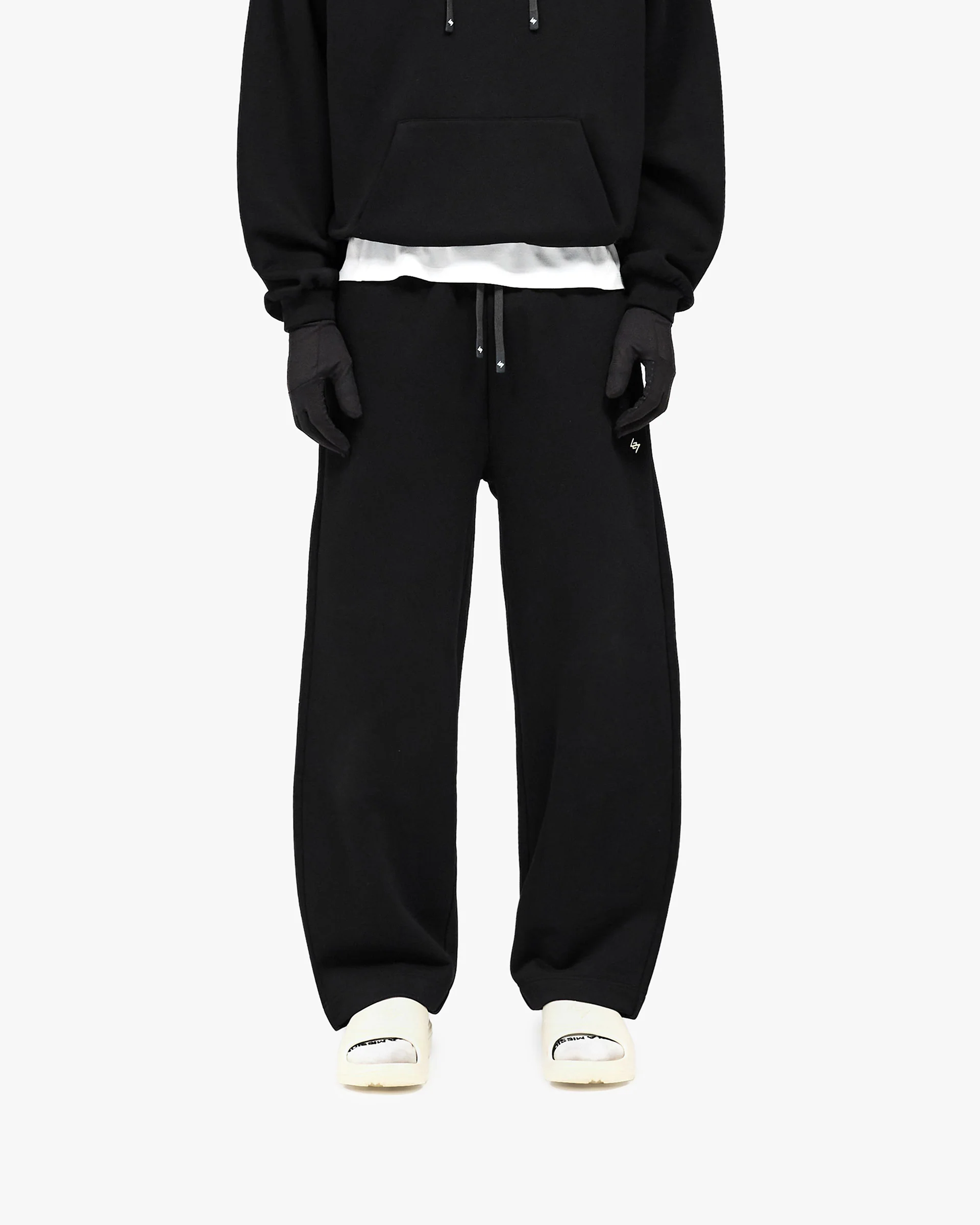 247 DNA Almond Leg Sweatpant - Jet Black - Image 3
