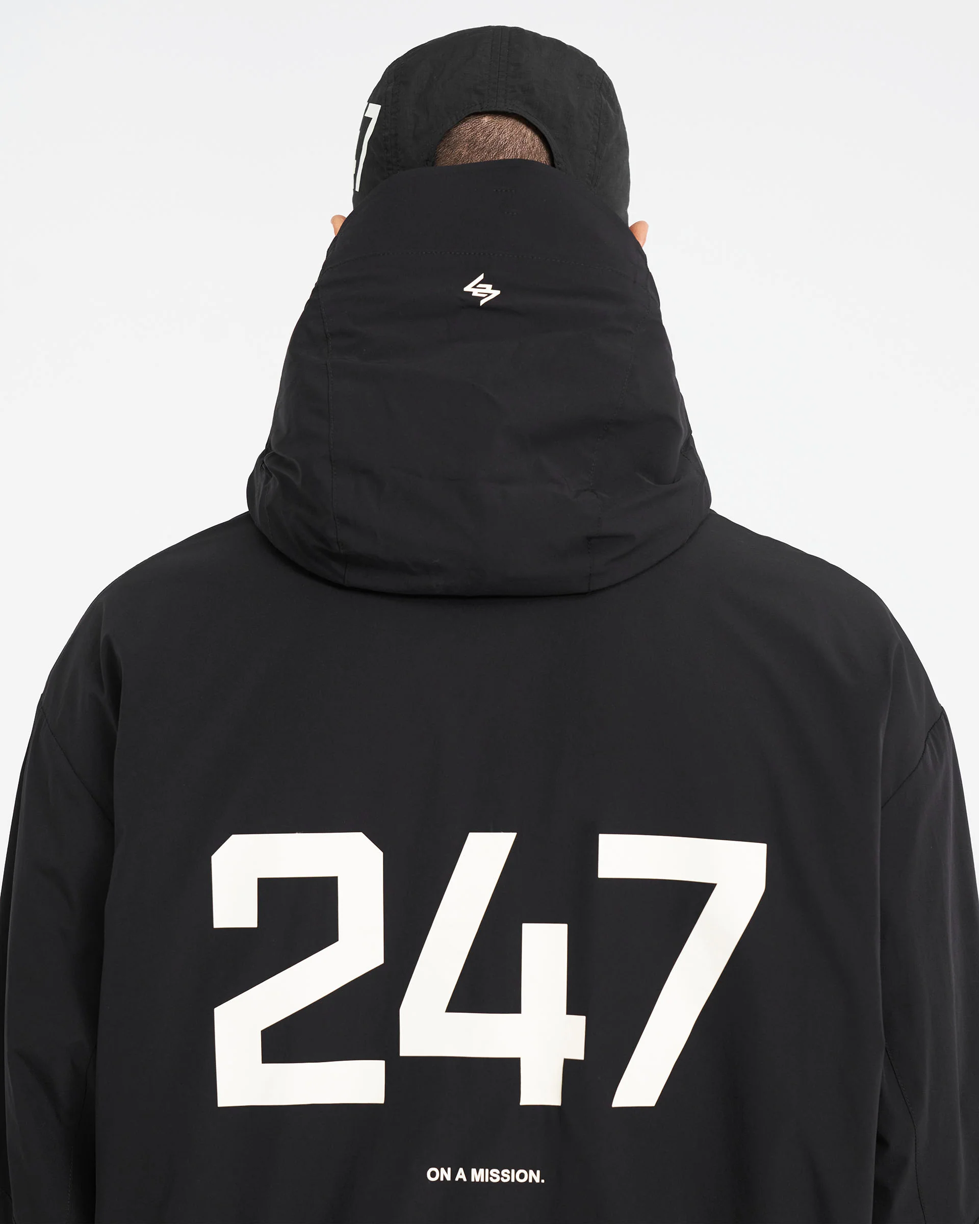 247 Hooded Training Jacket - Jet Black - Image 6