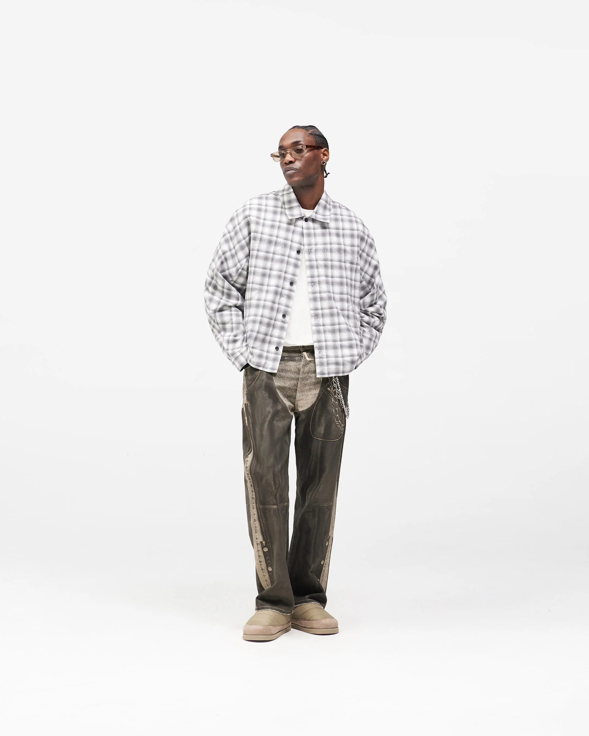 Arch Flannel Shirt - Flat White Jet Black - Image 8