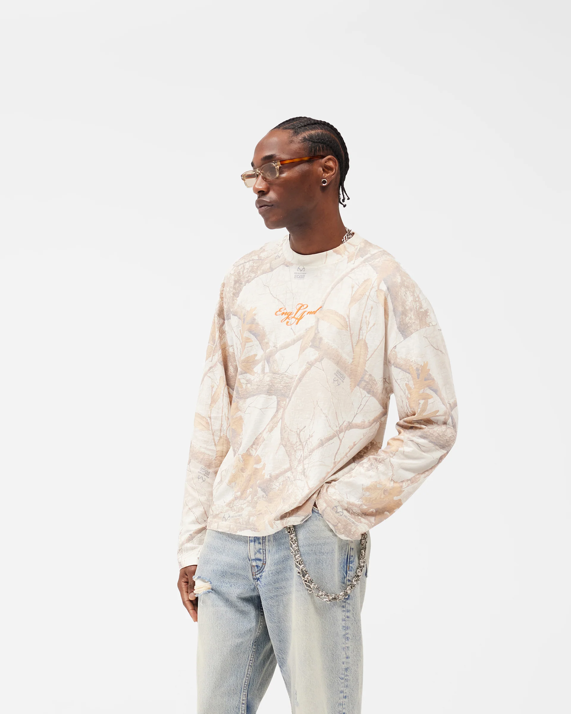 EngLAnd Long Sleeve T-Shirt - Washed White Realtree® - Image 2