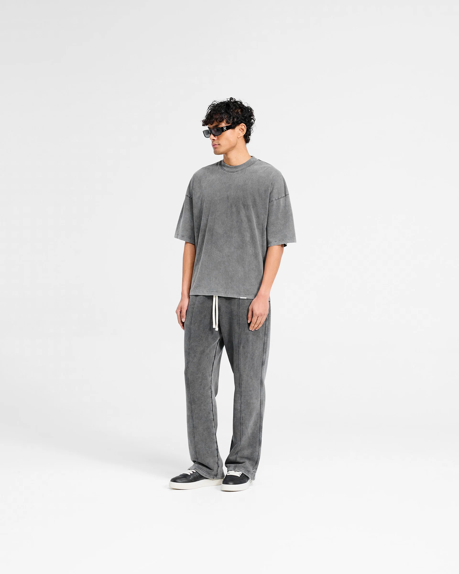Initial Boxy T-Shirt - Vintage Grey - Image 5