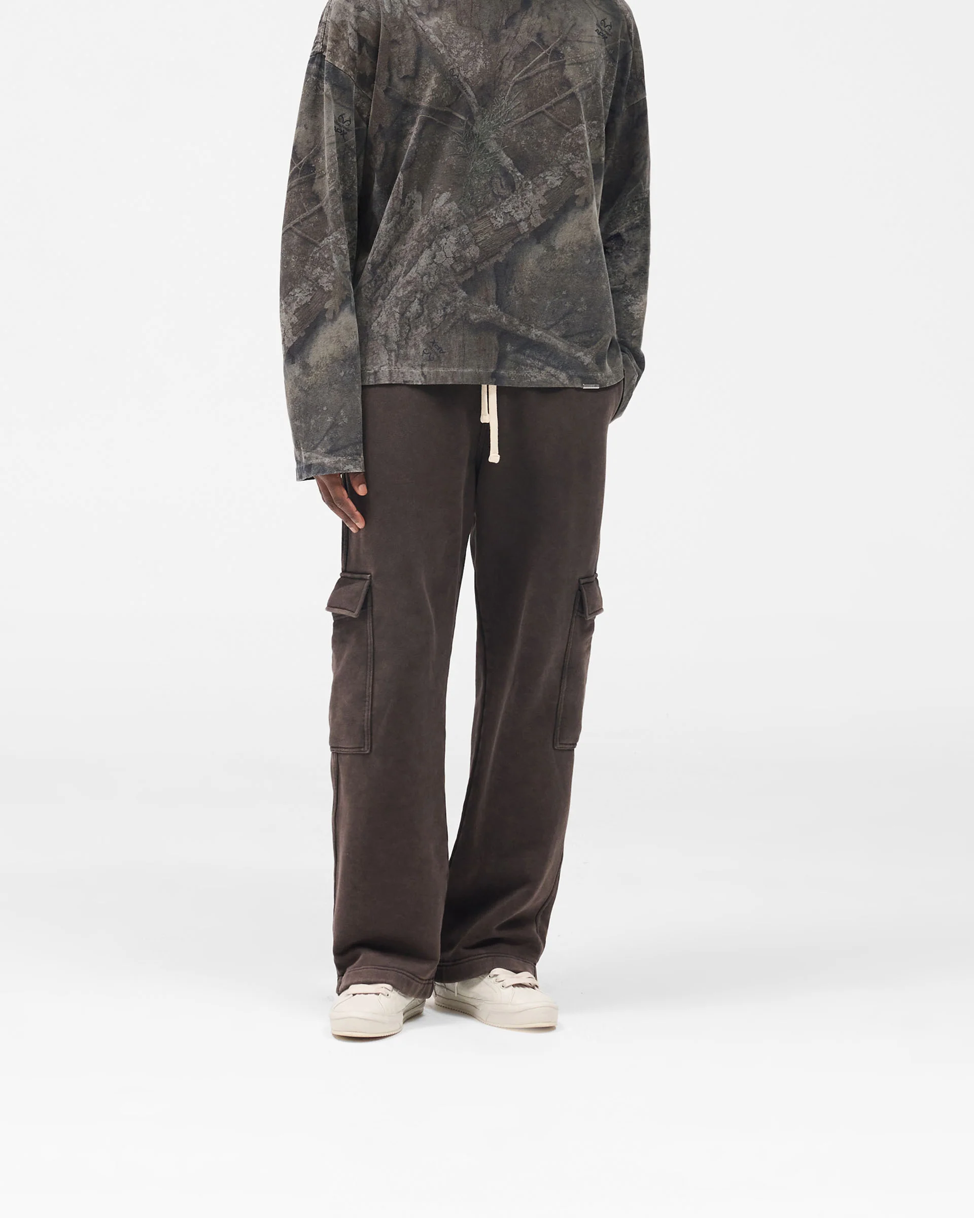 Initial Cargo Sweatpants - Coffee - Image 4