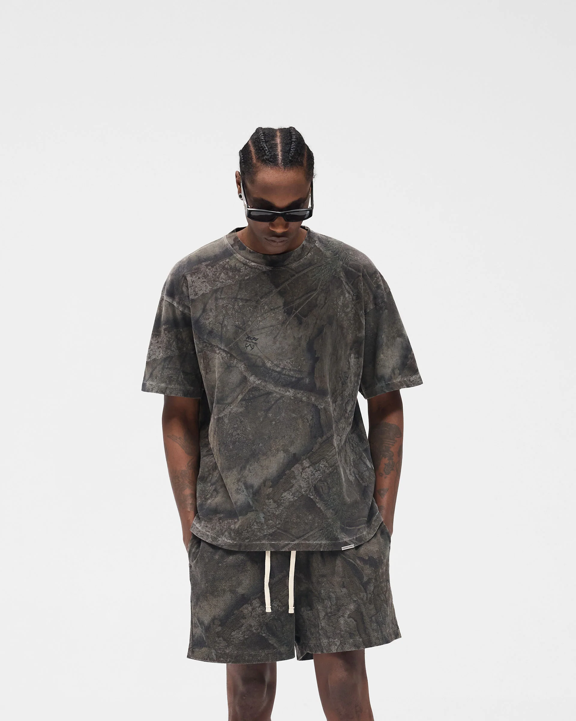 Initial Overdye Realtree® Oversized T-Shirt - Overdyed Black - Image 2