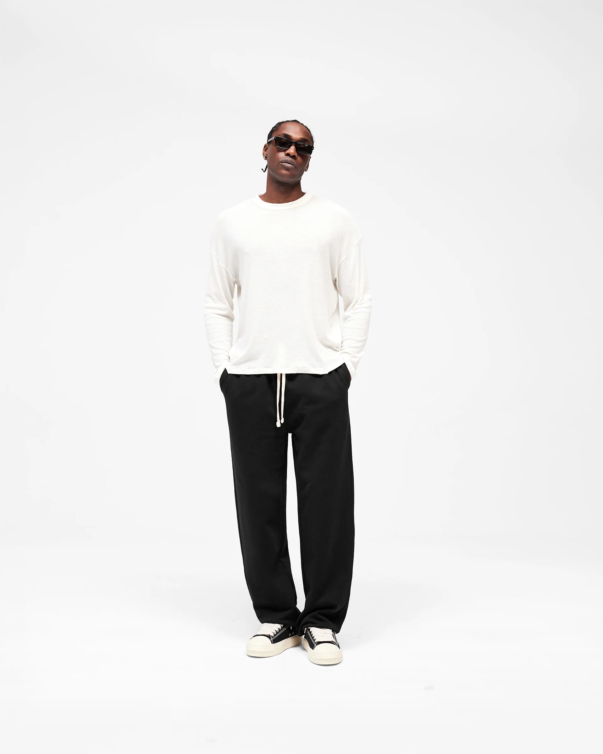 Initial Wide Leg Cuffed Sweatpant - Jet Black - Image 9