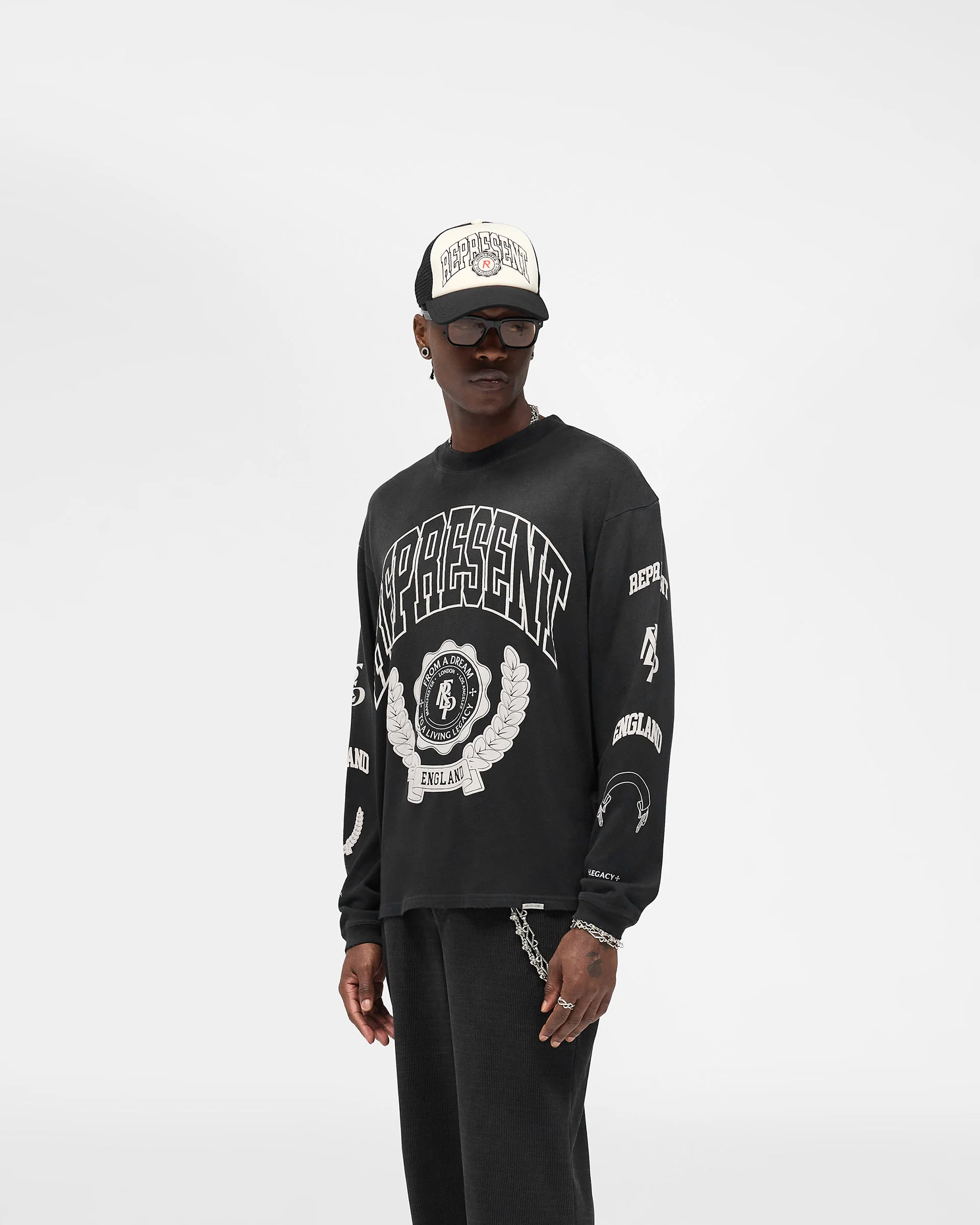 Legacy Crest Long Sleeve T-Shirt - Stained Black - Image 2