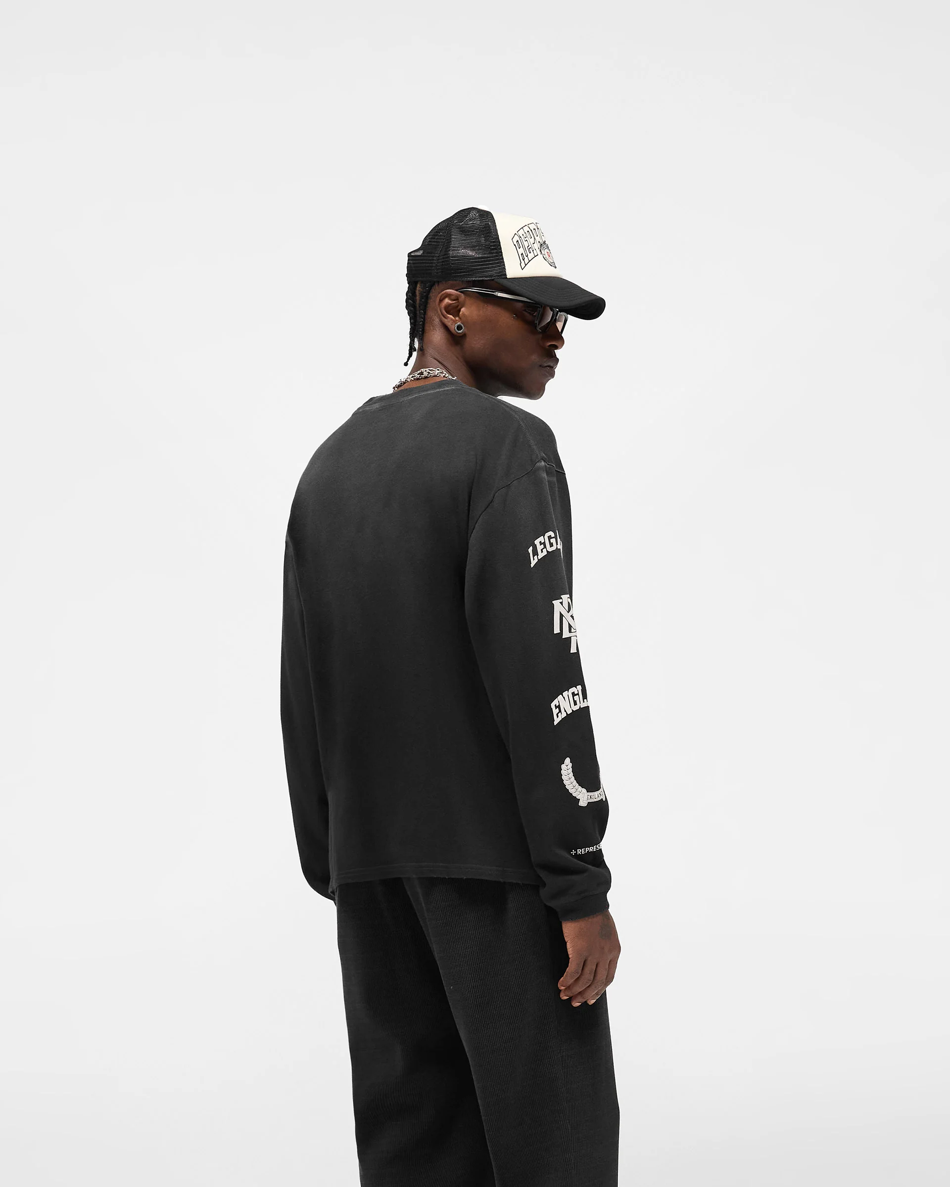 Legacy Crest Long Sleeve T-Shirt - Stained Black - Image 4