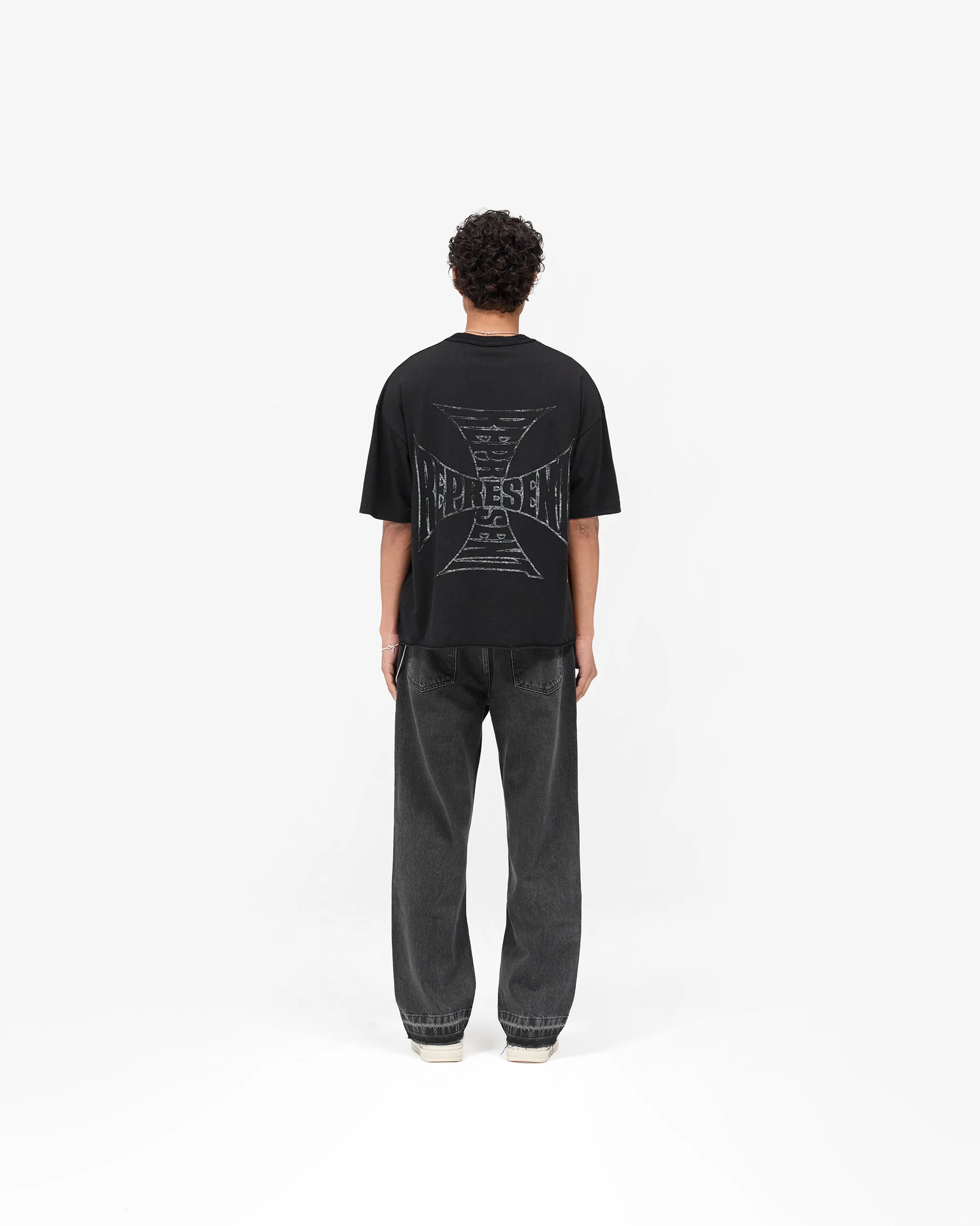 MH T-Shirt - Jet Black - Image 8