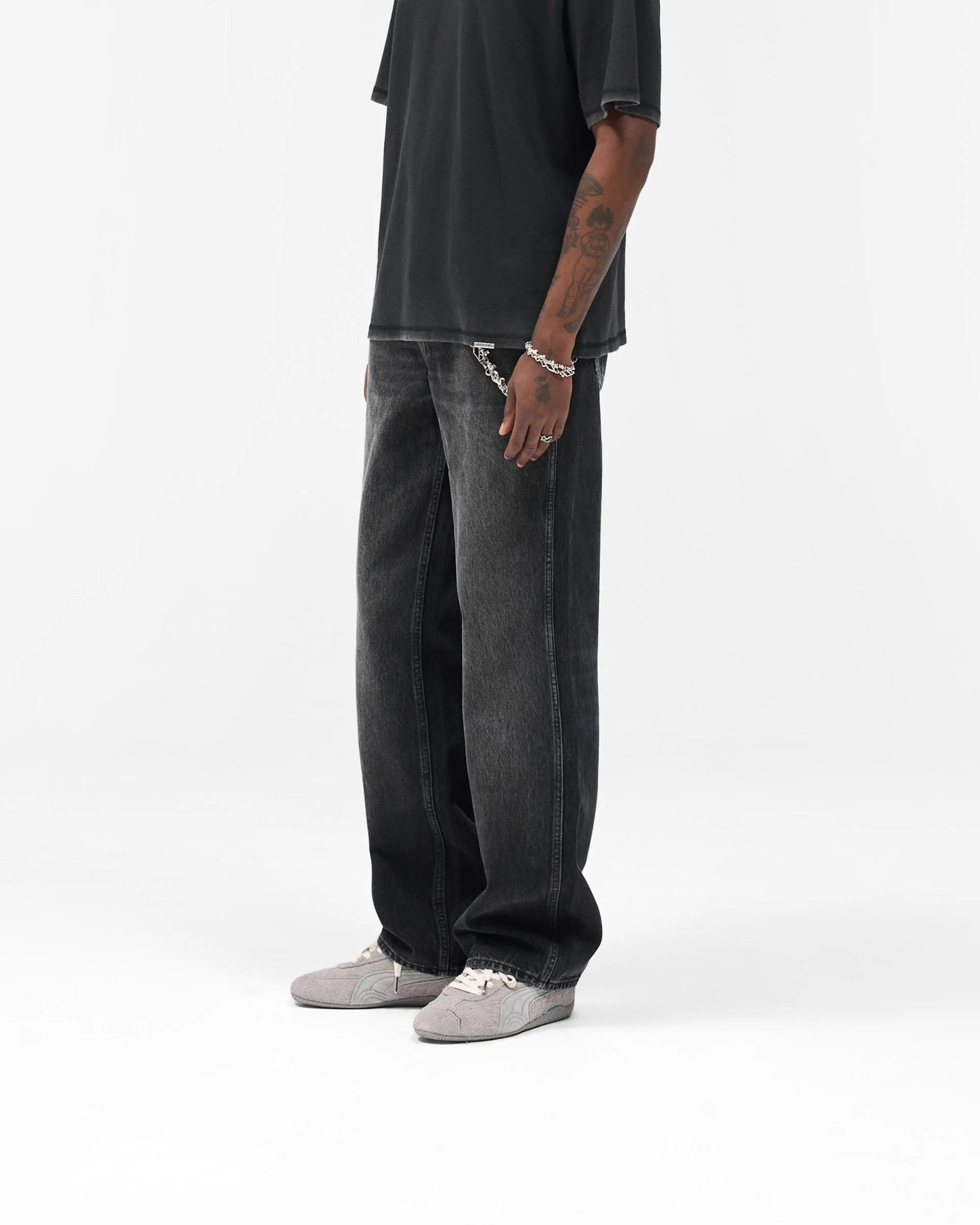 R3 Baggy Denim - Aged Black - Image 4