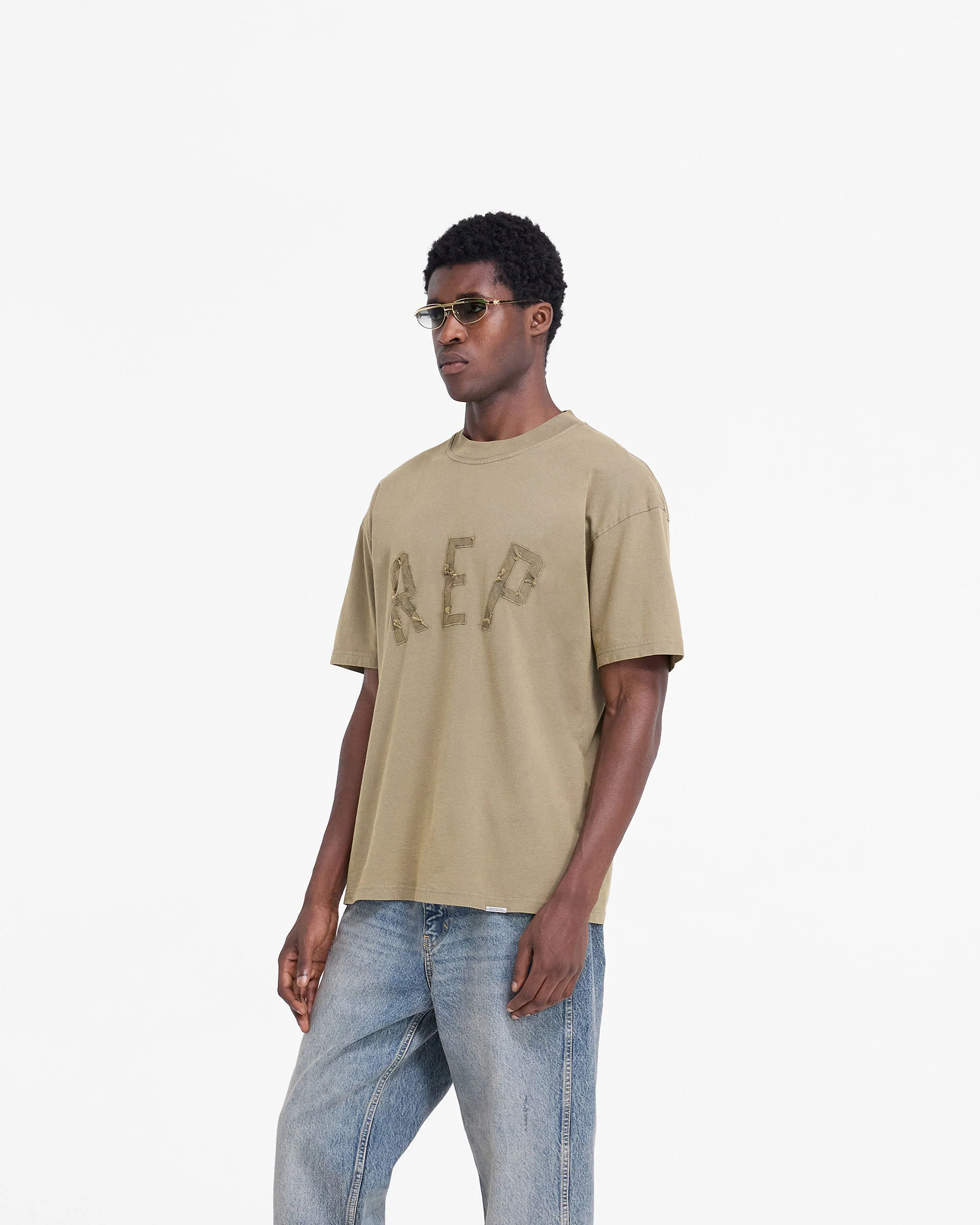 Rep Applique T-Shirt - Fawn - Image 2