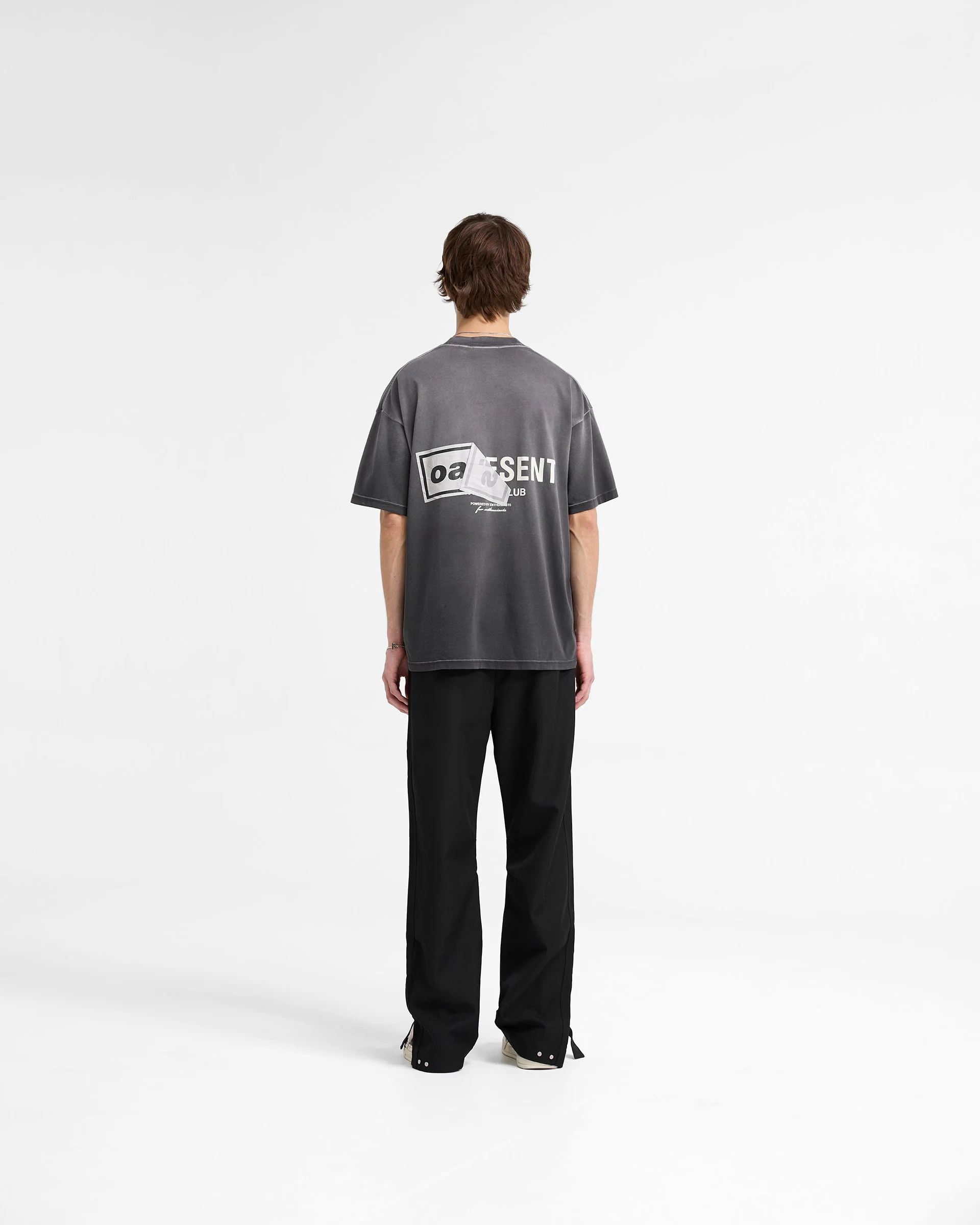 Represent X Oasis Owners Club T-Shirt - Stained Black - Image 6