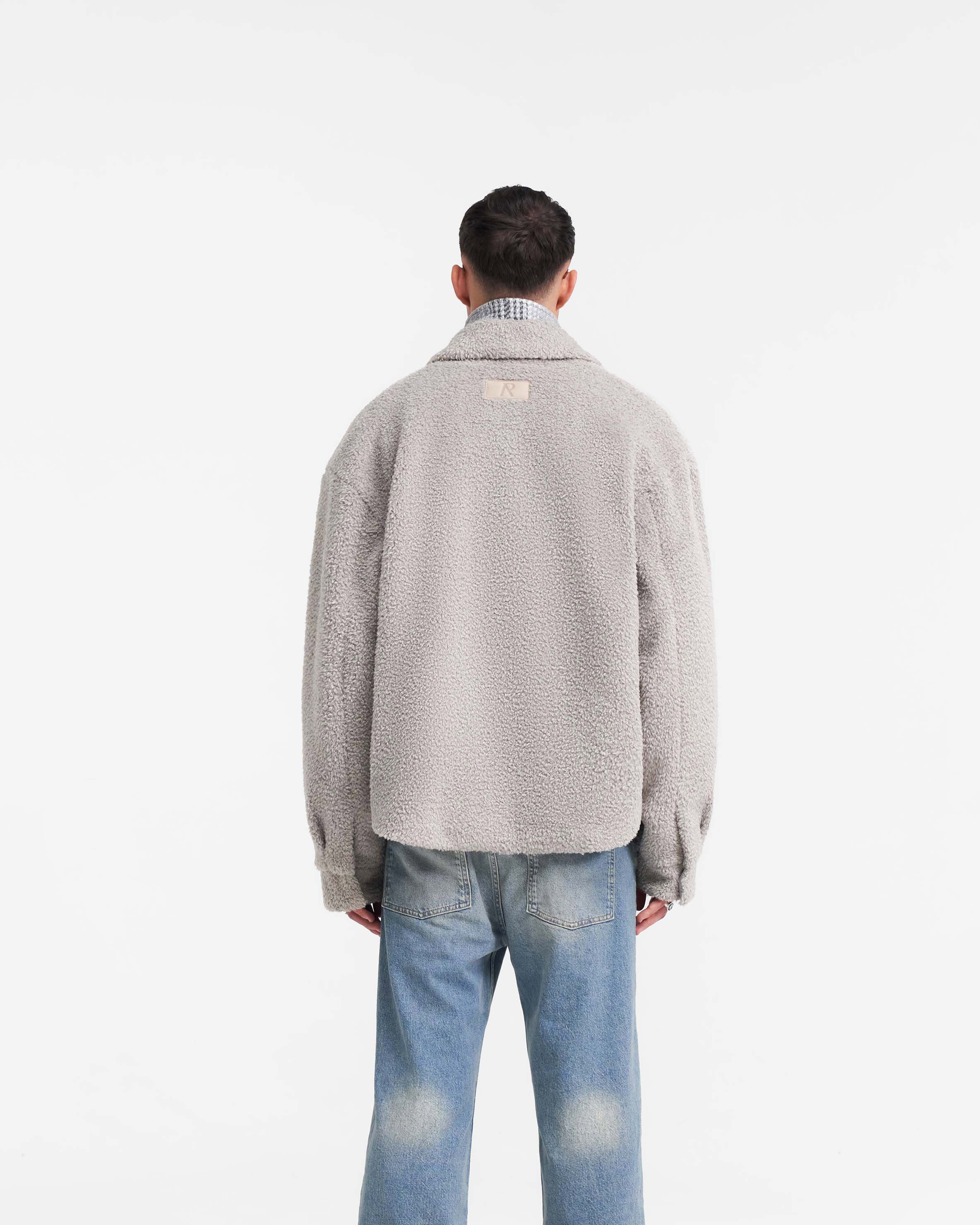 Shearling Scoop Hem Shirt - Ice Grey - Image 4