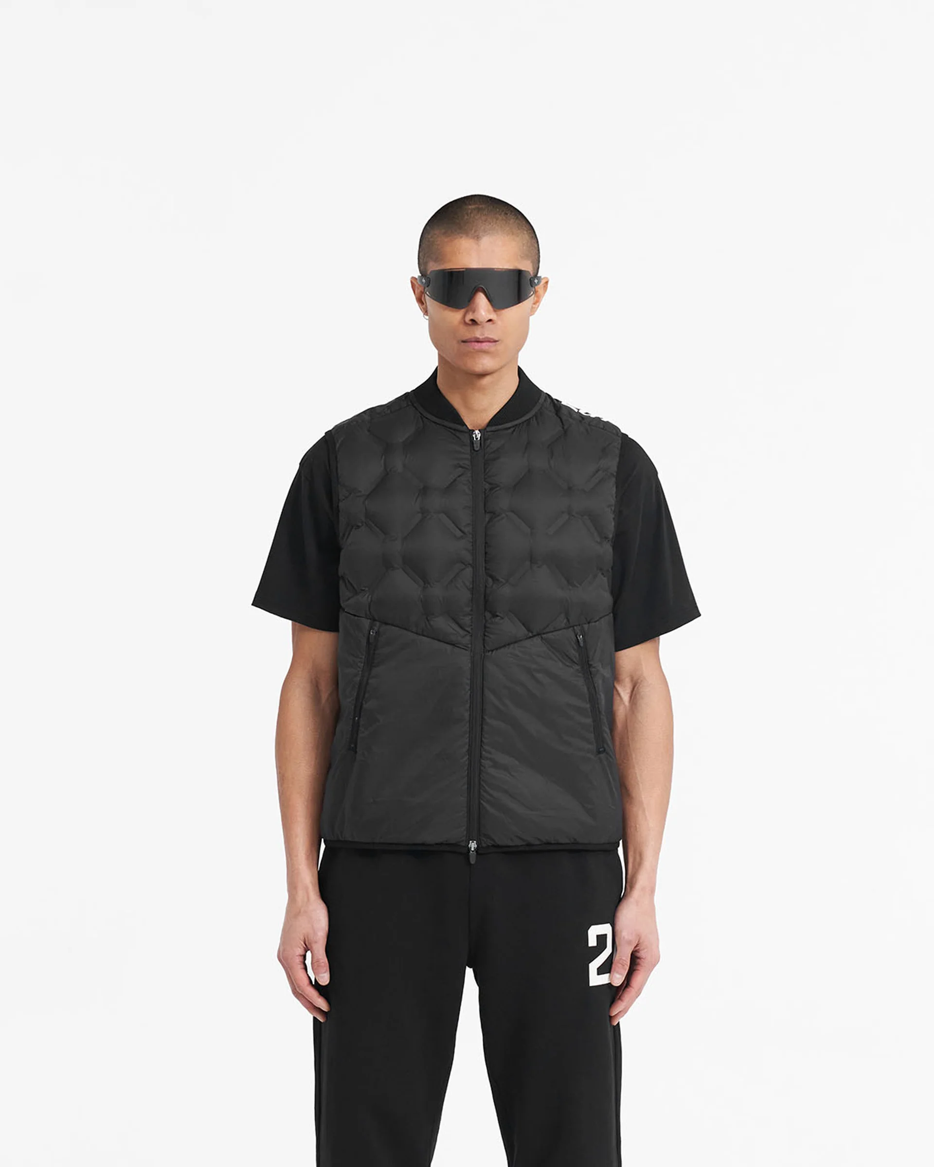 247 Lightweight Gilet - Black - Image 3